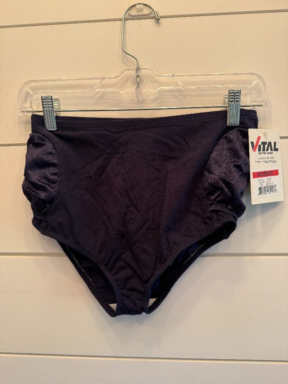 VITAL ON THE COURT - Navy Tennis Bloomers Vintage (but with tags!)